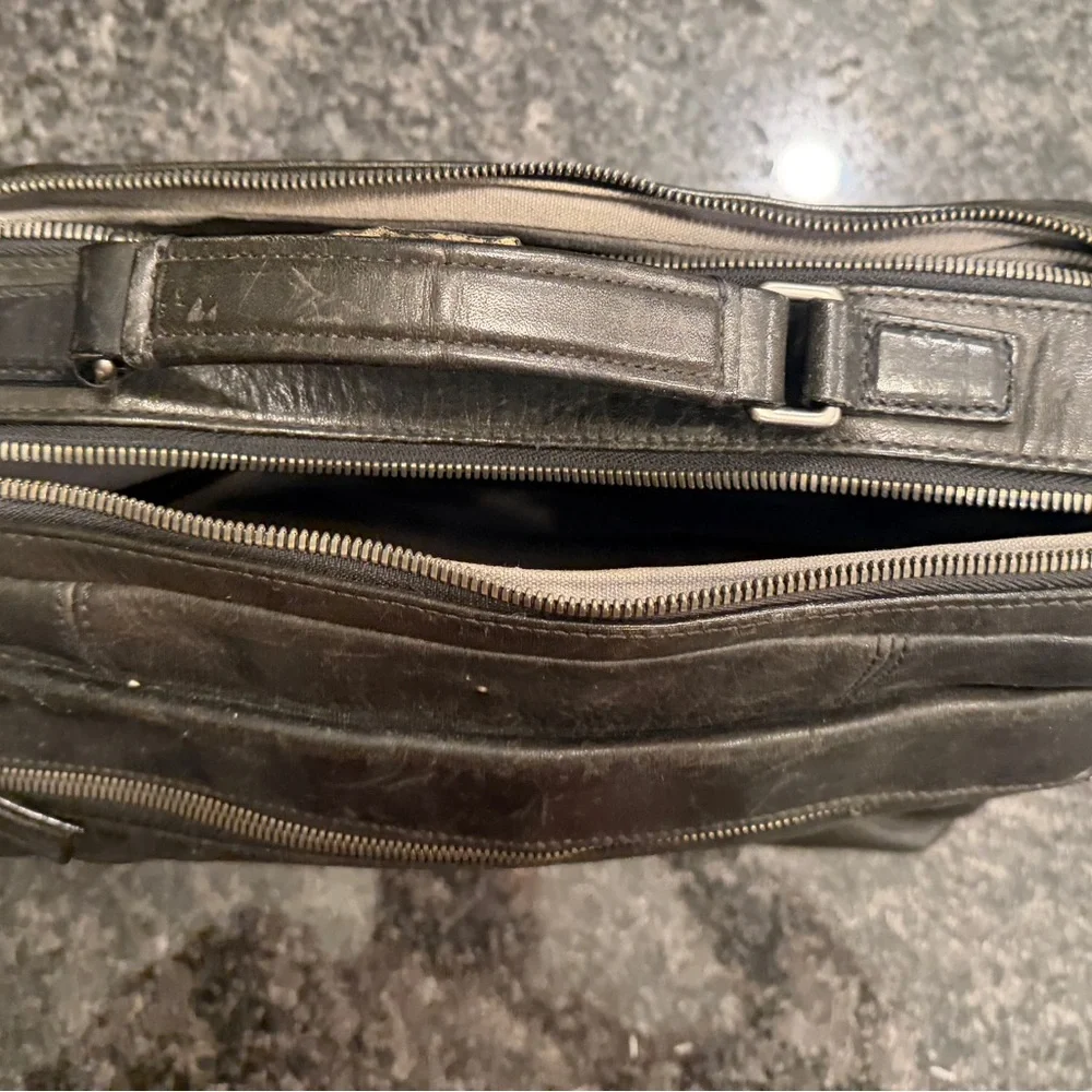 Shinola Men's Black Leather briefcase